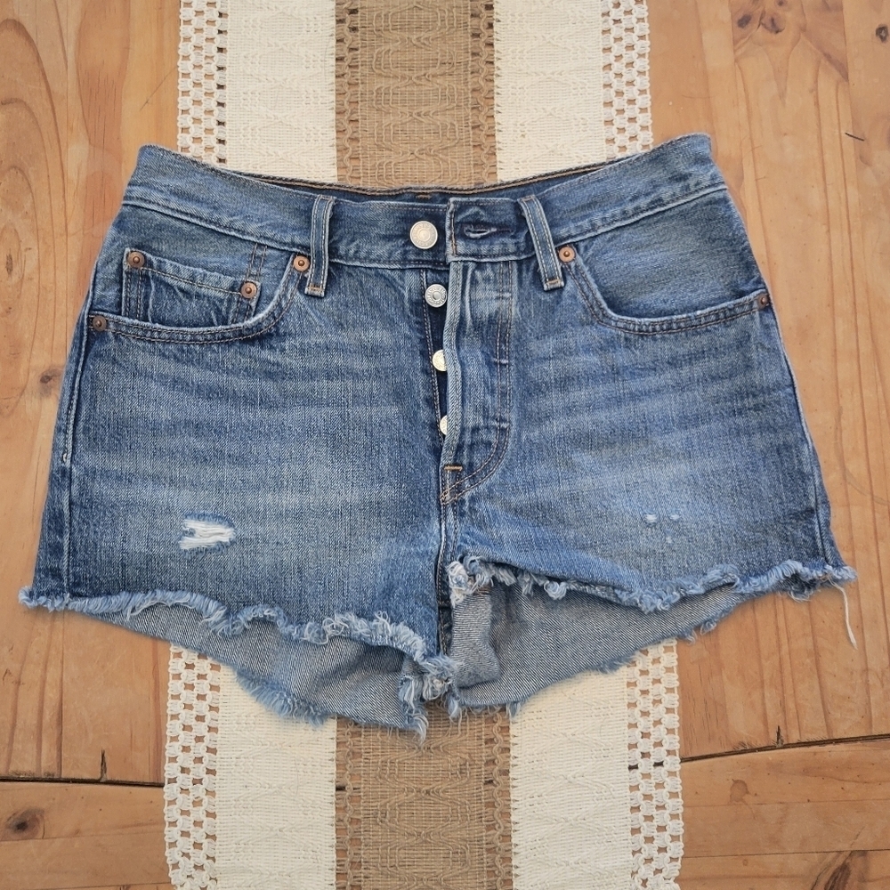 Levi Shorts